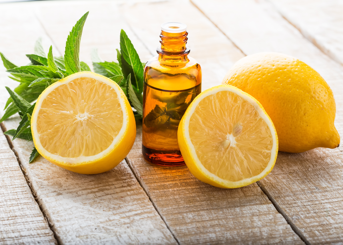 Citrus Essential Oils Remove Hard Water Spots