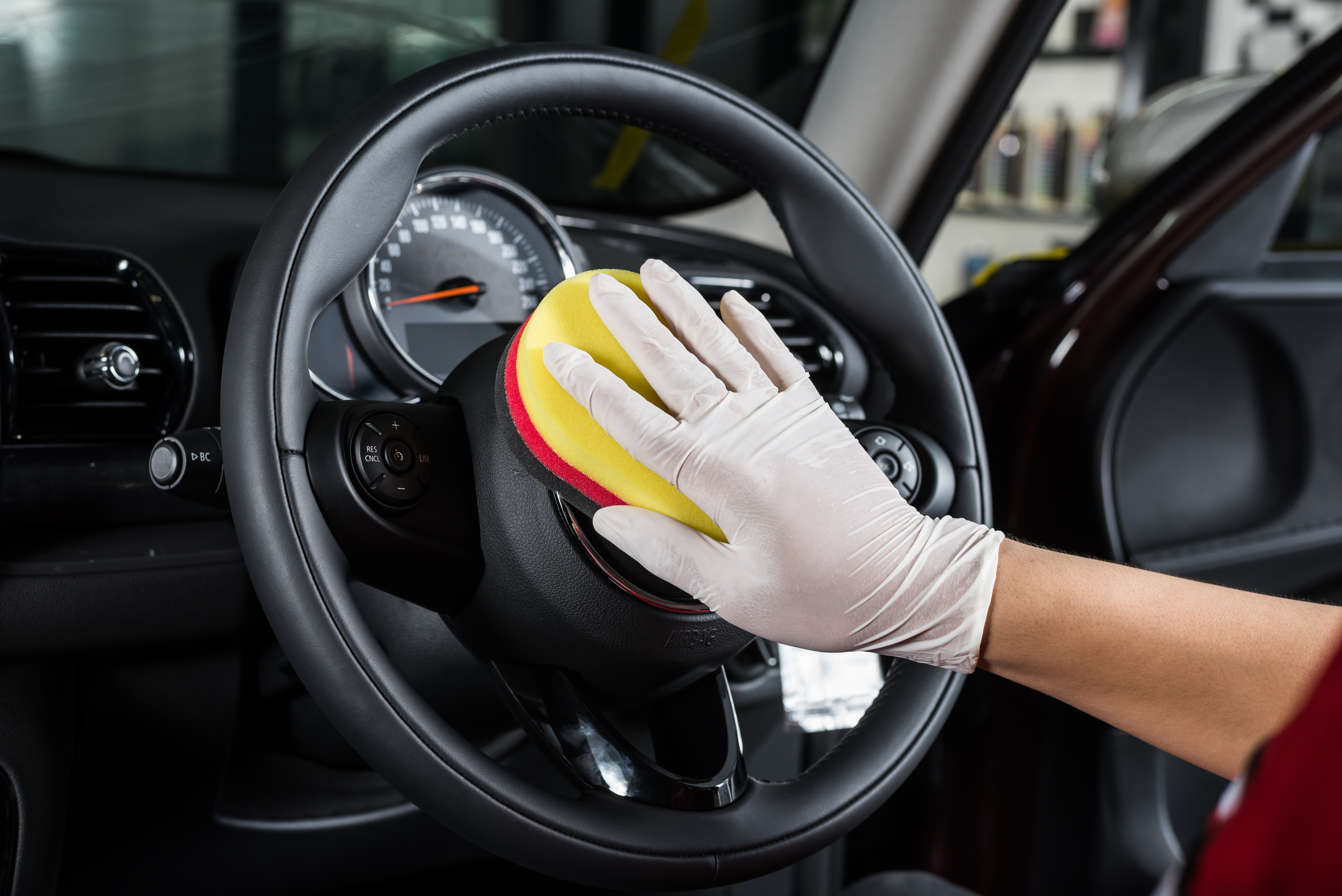 cleaning steering wheel