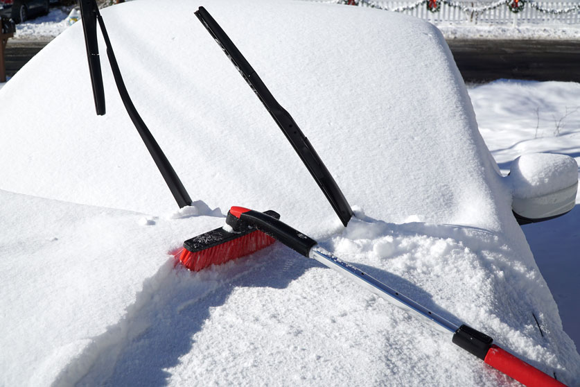 Protecting Your Windshield From the Cold