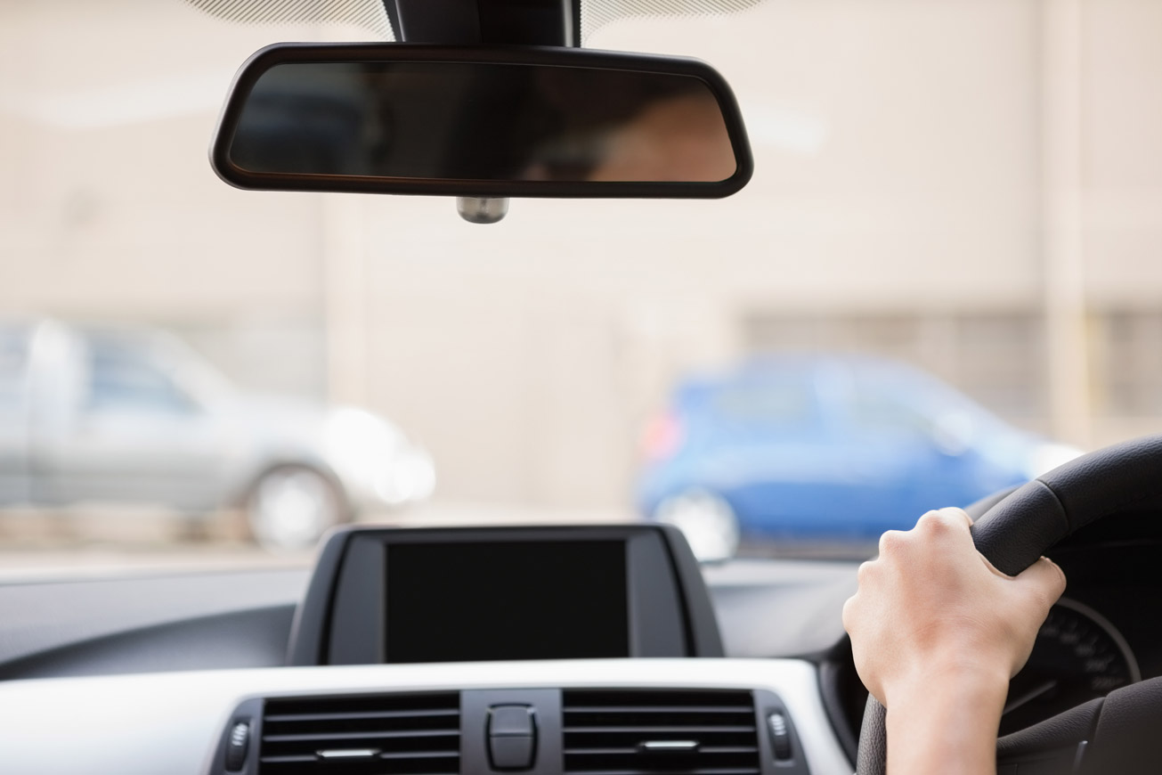 center mirror in car